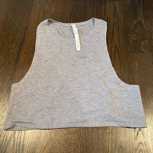 Lululemon grey cropped workout tank